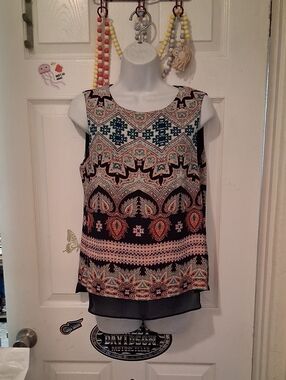 Rose & Olive Top